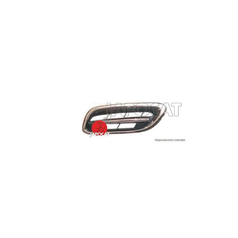 CALANDRE G NOIRE/CHROME K11 00>02